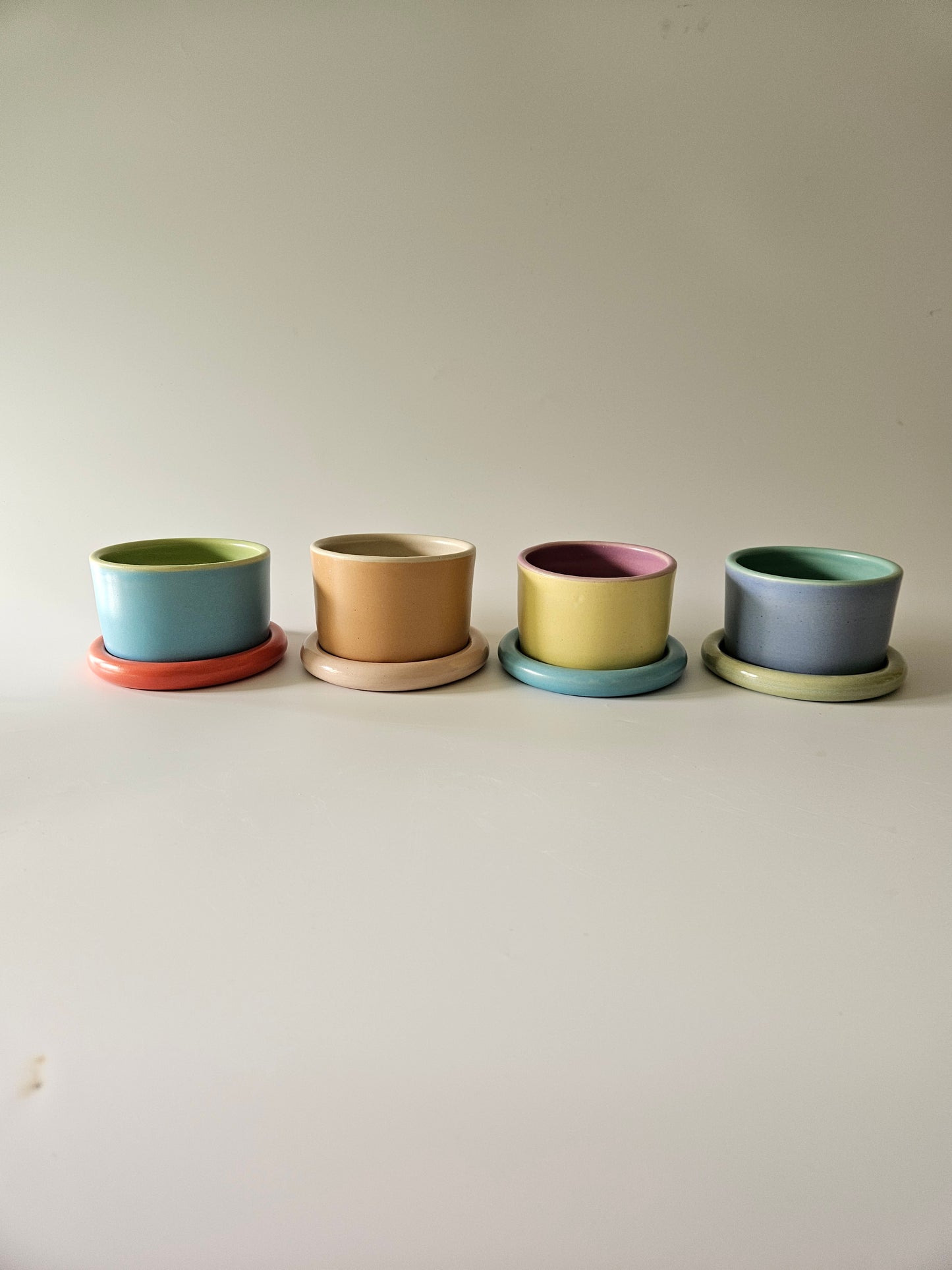 Planter with Chunky Tray (Three-Toned) - Case of 2