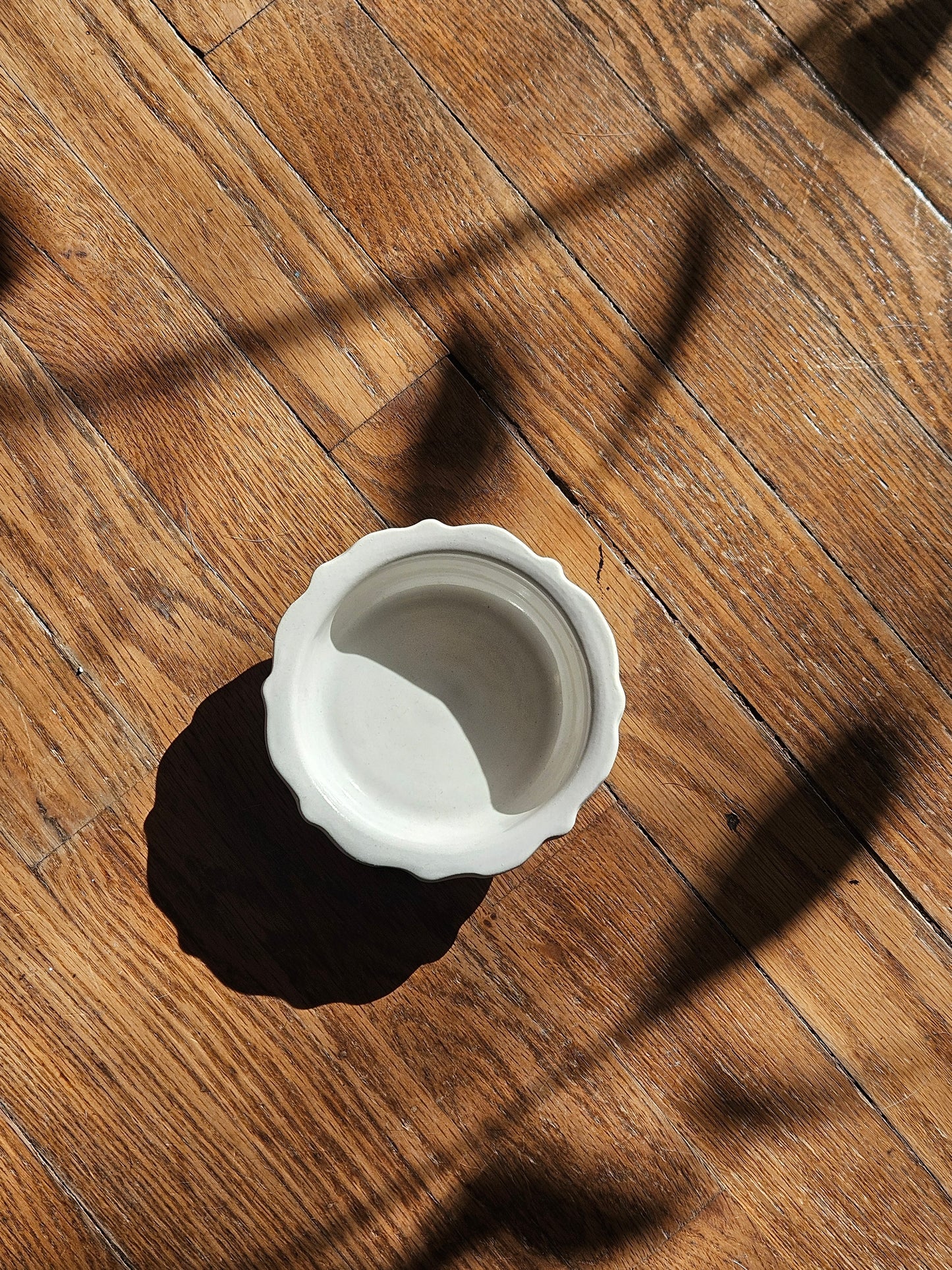 Scalloped Yogurt Bowl