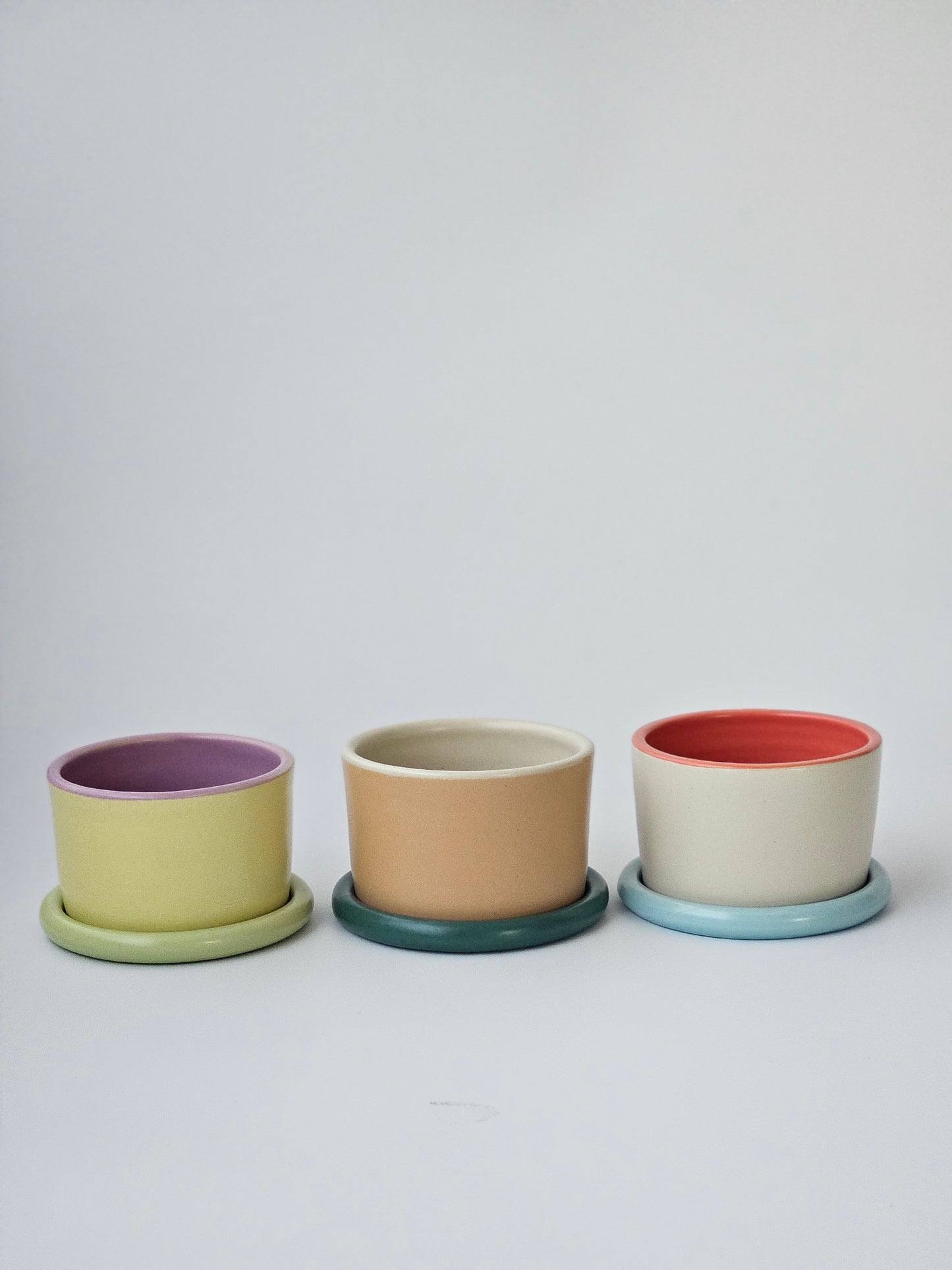 Planter with Classic Tray (Three-Toned)
