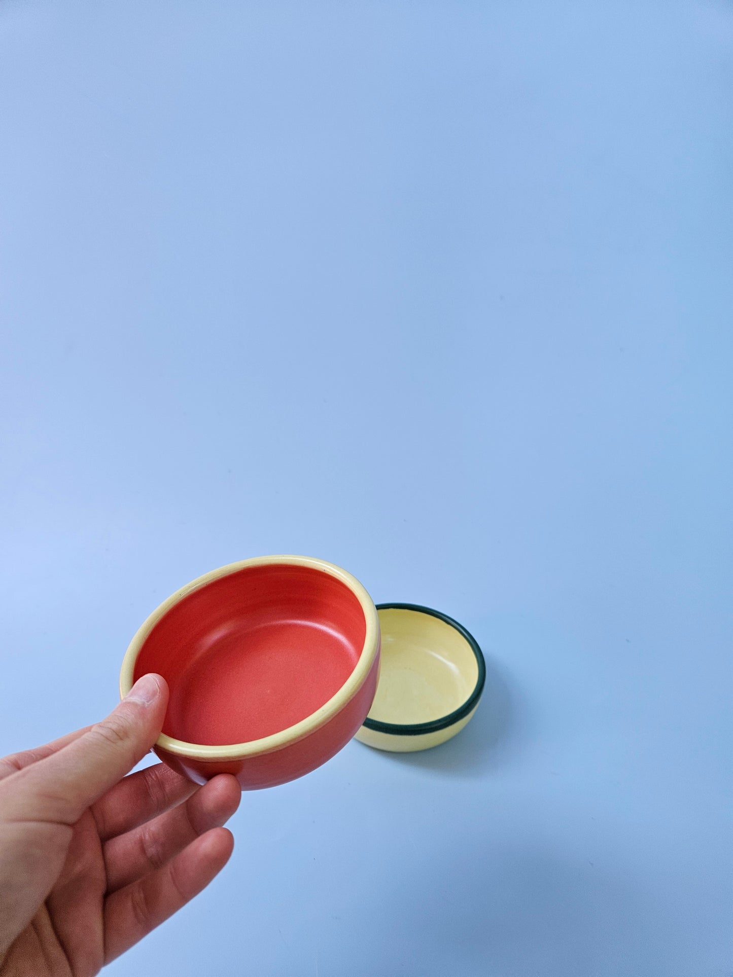 Sauce Bowl with Colorful Rim (Small)