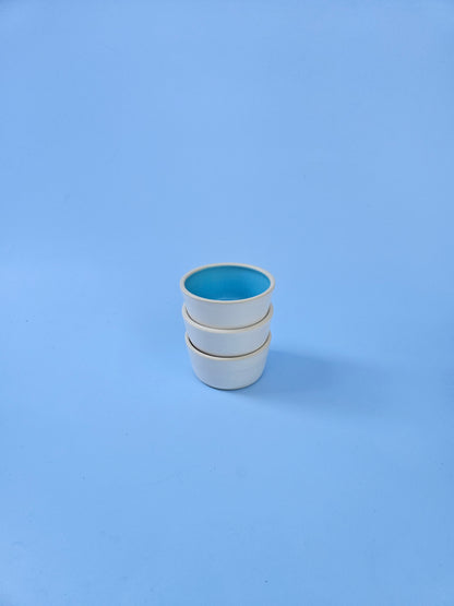 Small Dishes in Primary Colors (Set of Three)