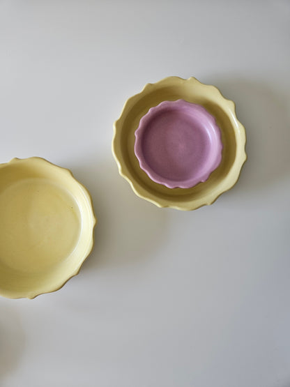 Scalloped Wide Bowl