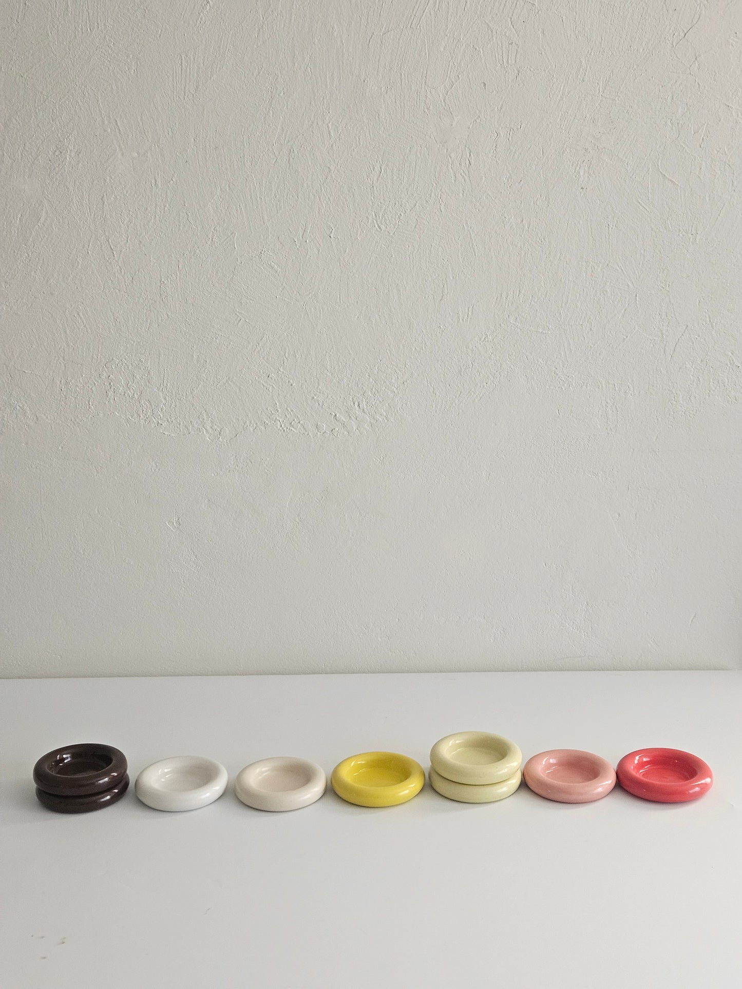 Donut Dish - Case of 4